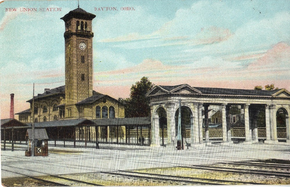 Dayton OH  Union Station RR Train Depot Street View DB Postcard UNPOSTED EXCL