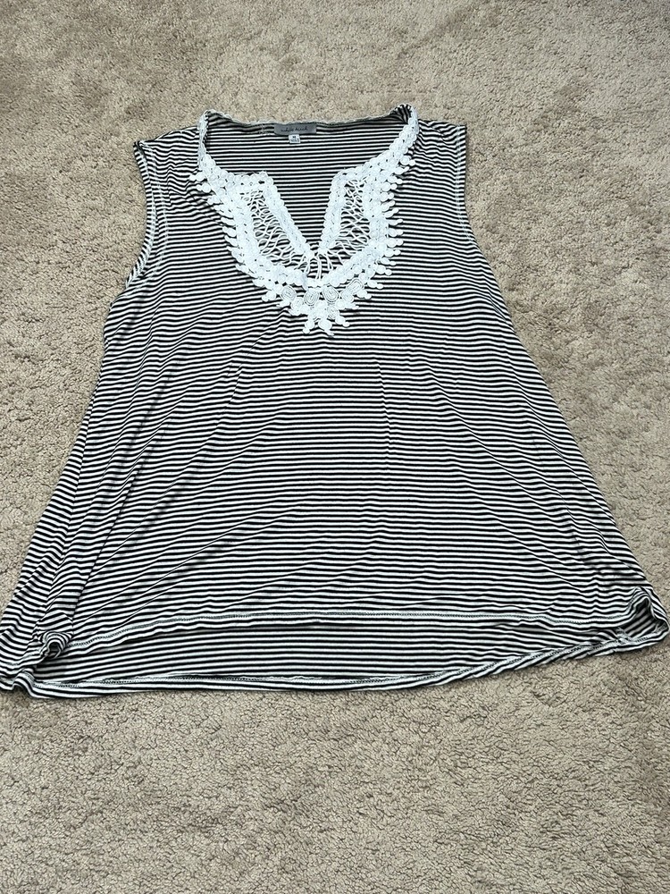 White Birch Womens Shirt Size Medium Black White Striped Crocheted Neckline Soft