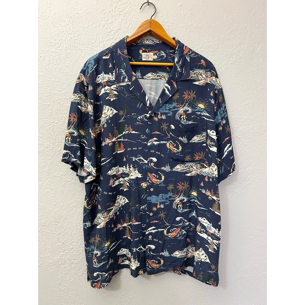 FAHERTY Camp Shirt Mens XXL Navy Button Up Short Sleeve Sea to Ski Summer Casual