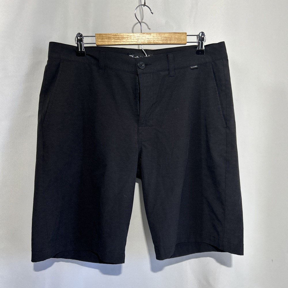 Travis Mathew Shorts Mens 34 Black Performance Golf Beck