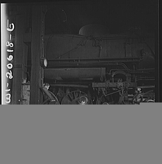 Photo:Unknown Industrial Boiler Machinery 1900s Factory Interior