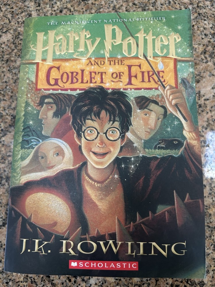 Harry Potter Paperback Box Set Books 1 to 4 Complete Series