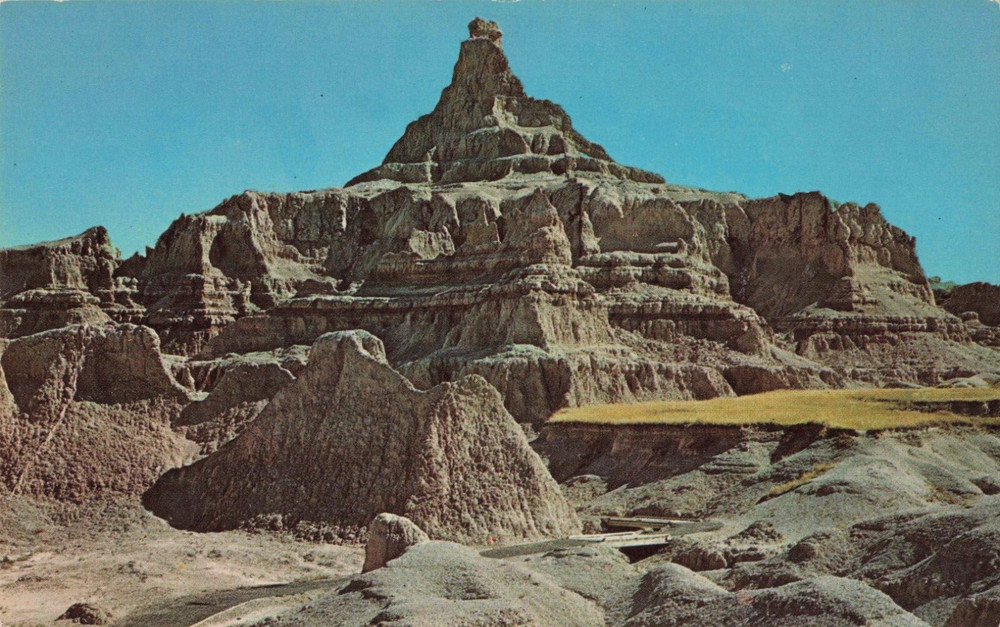 Battleship Butte - Bad Lands National Monument - South Dakota SD - Postcard
