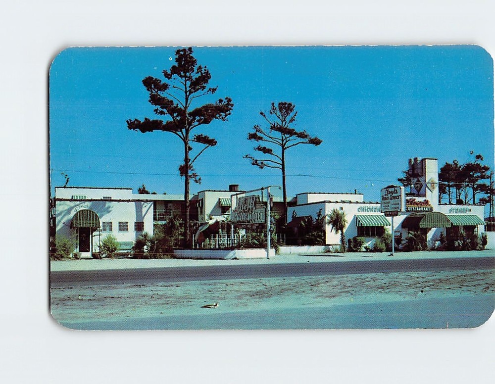 Postcard Lloyd's Motor Hotel & Restaurant Myrtle Beach South Carolina USA