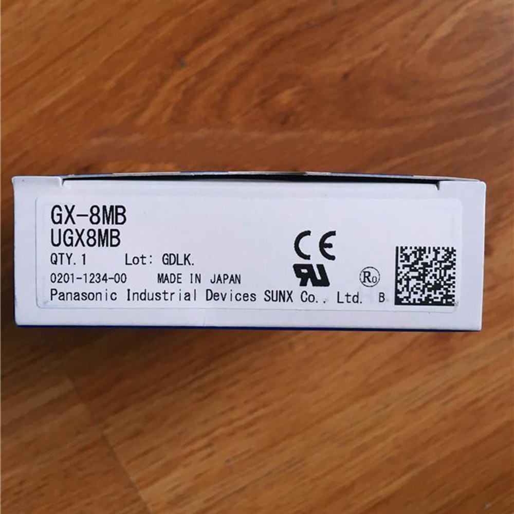 One New Small Proximity Sensor For SUNX GX-8MB #F22
