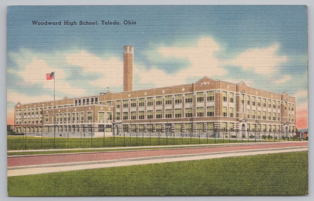Woodward High School~Toledo OH~Hirsch News Agency~Unposted Linen Vintage PC