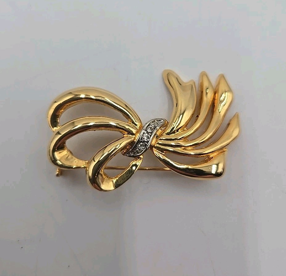 Vintage Gold Tone Rhinestone Bow Brooch Pin Elegant Ribbon Statement Costume...