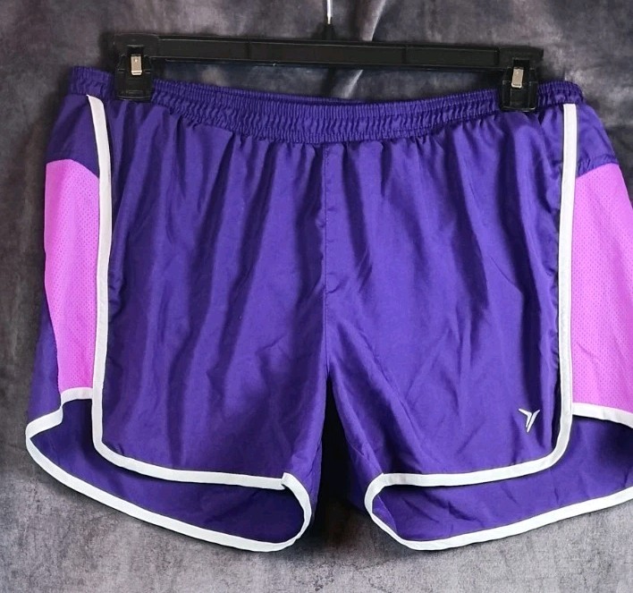 Women’s Old Navy Active Purple/pink Athletic Shorts Size L