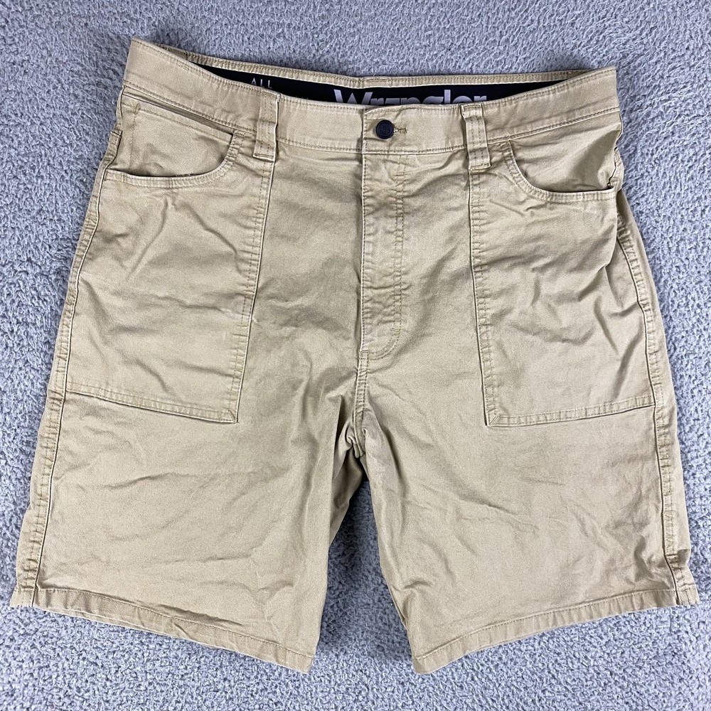 Wrangler Shorts Mens 36 Beige All Terrain Gear Outdoor Rugged Utility Hiking ATG