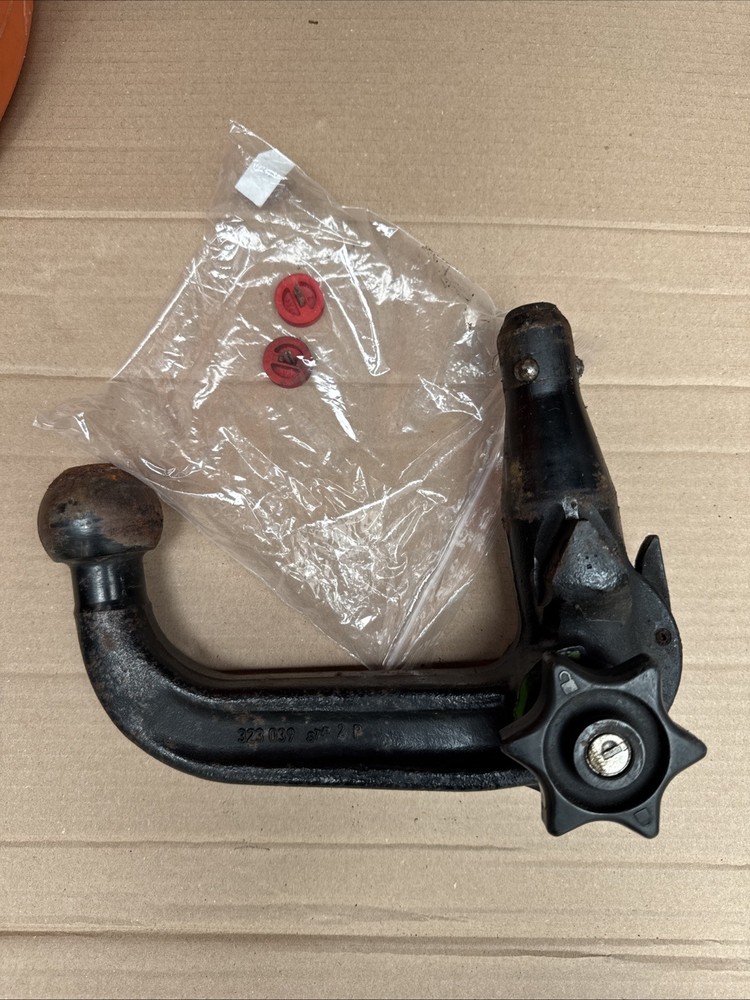 Range Rover L322  Detachable tow Hook 6752596