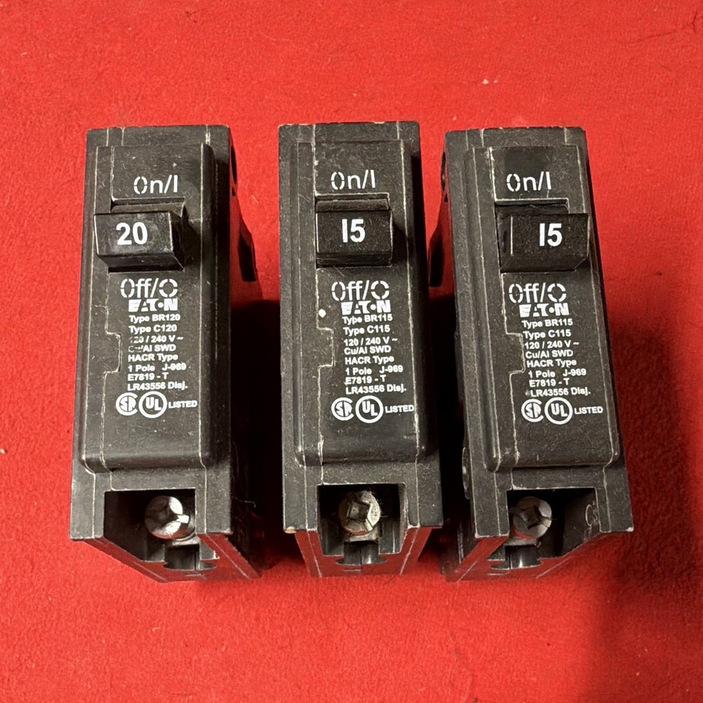 Eaton BR120/BR115 Type BR 1-Pole 15A/20A Circuit Breakers, Pack of 3