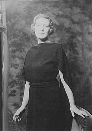 Photo:Renner,Posten,Mrs,portrait photo,women,Arnold Genthe,1935 1