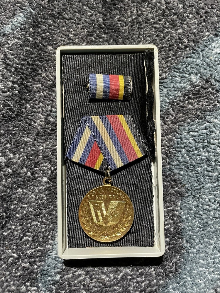 Rare Cuba Angola War Intervention Military Medal militaria Collectible