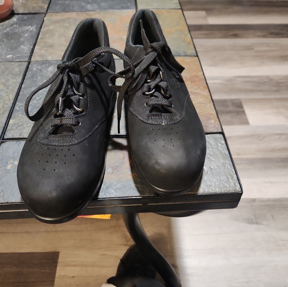 SAS Free Time Women’s Black Suede Walking Shoes / Size 9 N Tripad Comfort