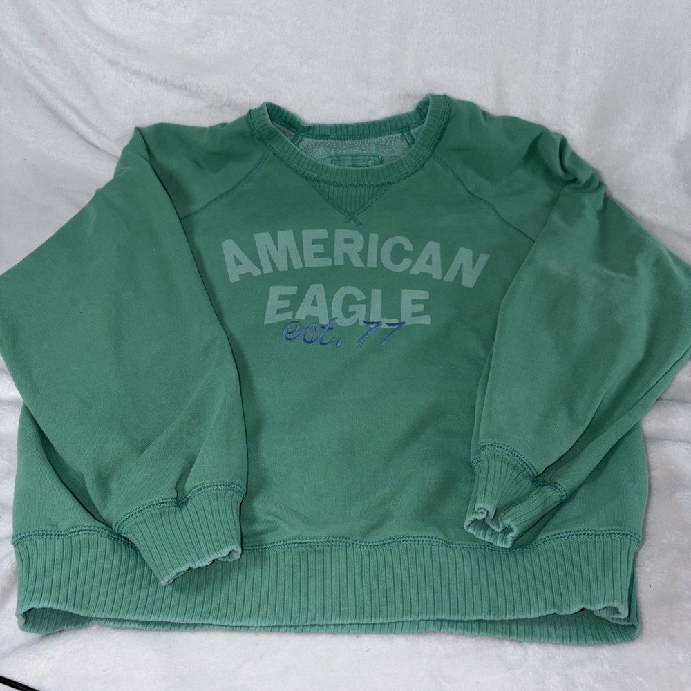 American Eagle Med Sweatshirt Feels Seriously Lived In Green Y2K Distressed