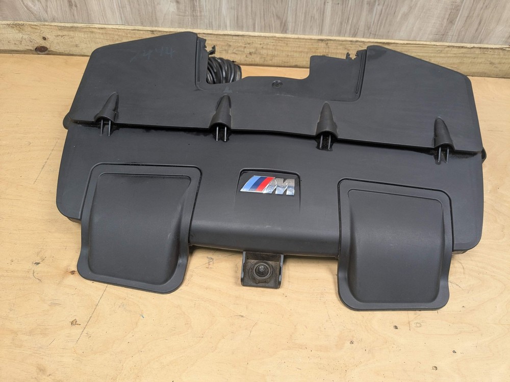 10-14 OEM BMW E70 E71 X5M X6M Engine S63 Air Intake Muffler Filter Box Housing