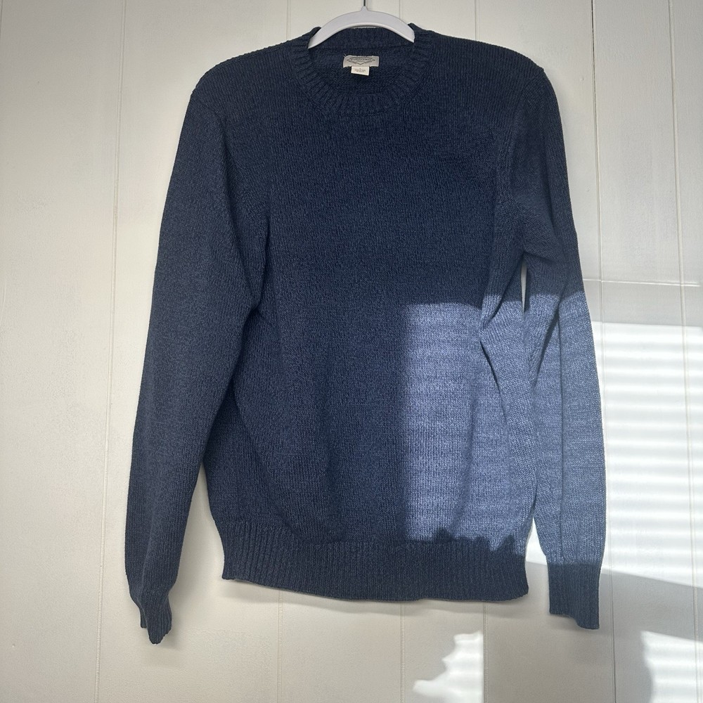 St. John’s Bay Men’s Large Blue Knit Sweater Crew Neck Long Sleeve Pullover