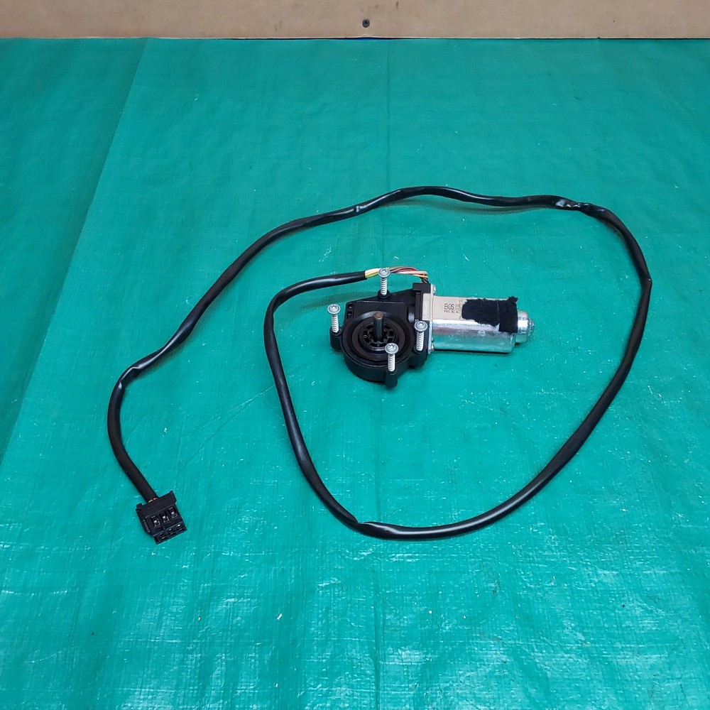 2010-2016 Mercedes W212 E350 E550 Rear Window Sun Shade Roller Blind Motor OEM