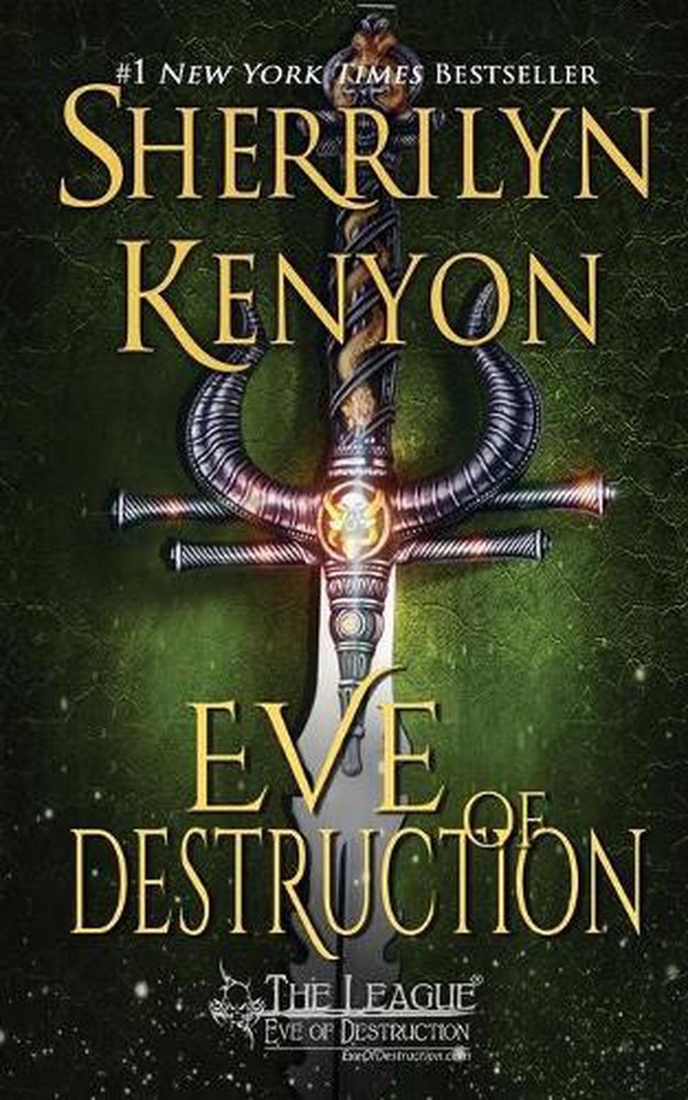 Eve of Destruction by Sherrilyn Kenyon (English) Paperback Book