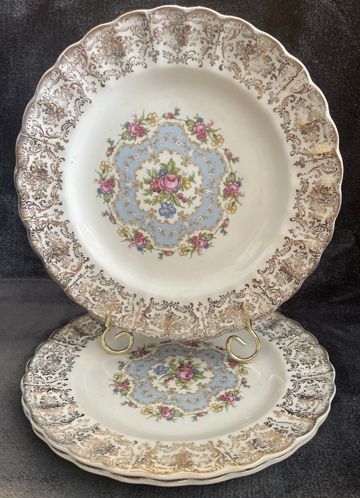 Limoges Lyric 1KS-304 Floral Porcelain Plate White Pink Blue Gold Trim Round