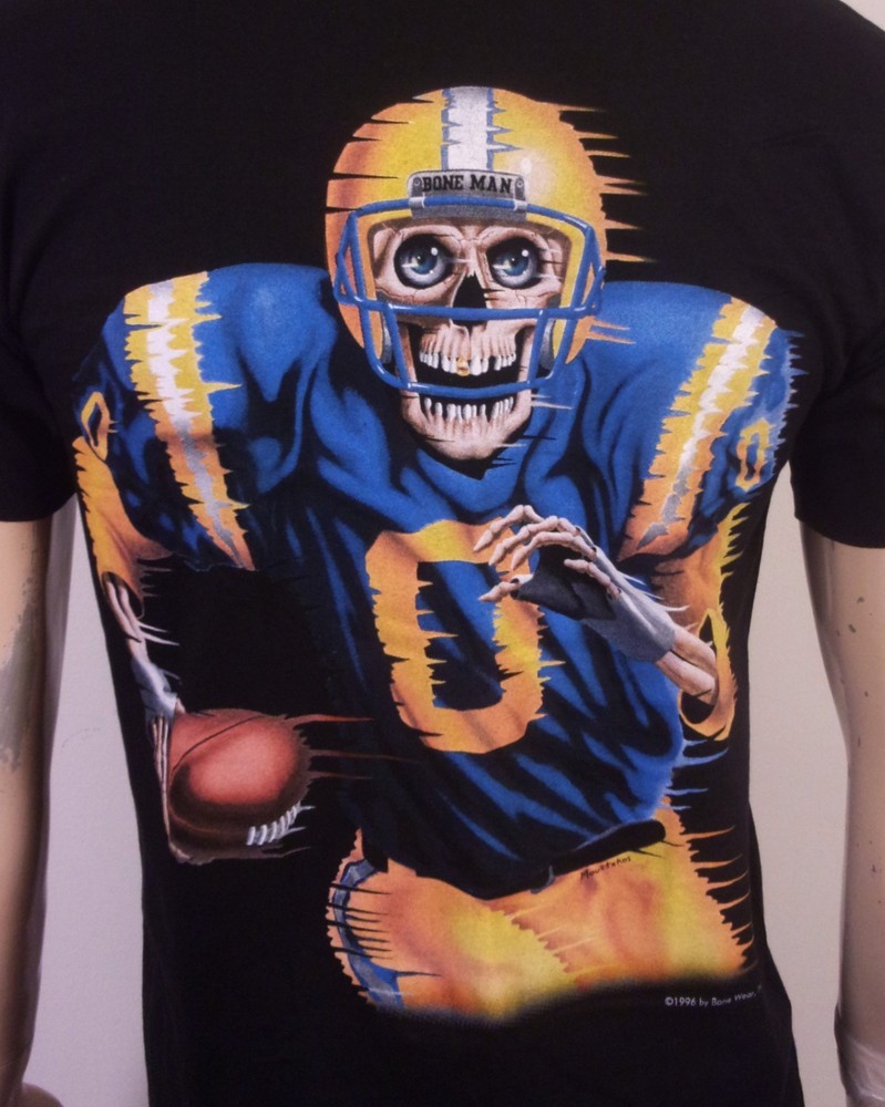 vintage 90s single stitch Bone Man 1996 T-Shirt Football USA sz M