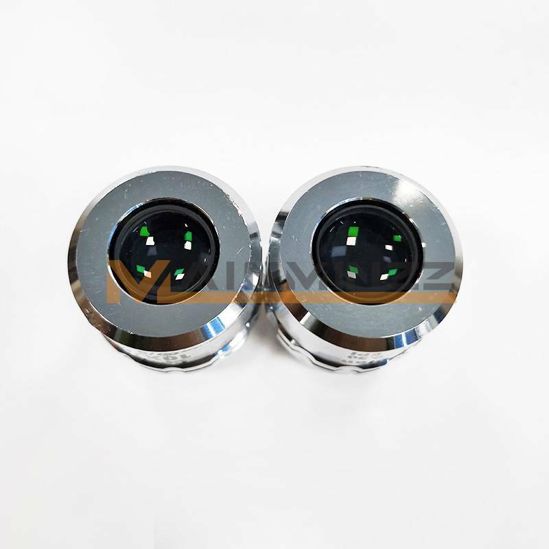 ONE Used Nikon CF Plan 10X/0.30 microscope objective