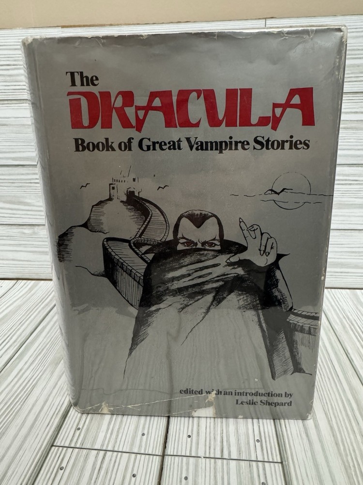 Dracula Book of Great Vampire Stories 1979 HC DJ Castle Books