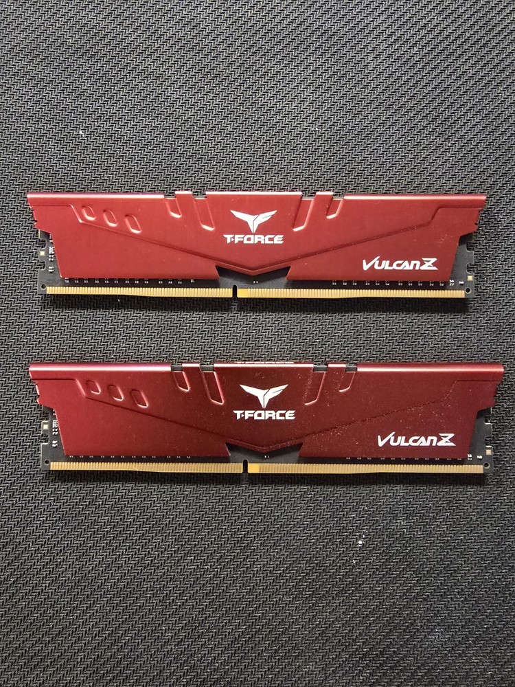 TeamGroup T-Force Vulcan 16GB (2x8GB) RAM DDR4 3600MHz TLZRD48G3600HC18JBK