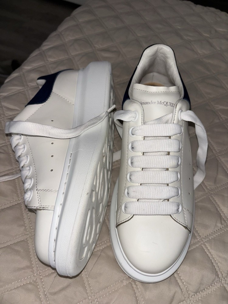 Alexander McQueen Oversized White Navy Leather Sneakers Comfort Breathable Men's