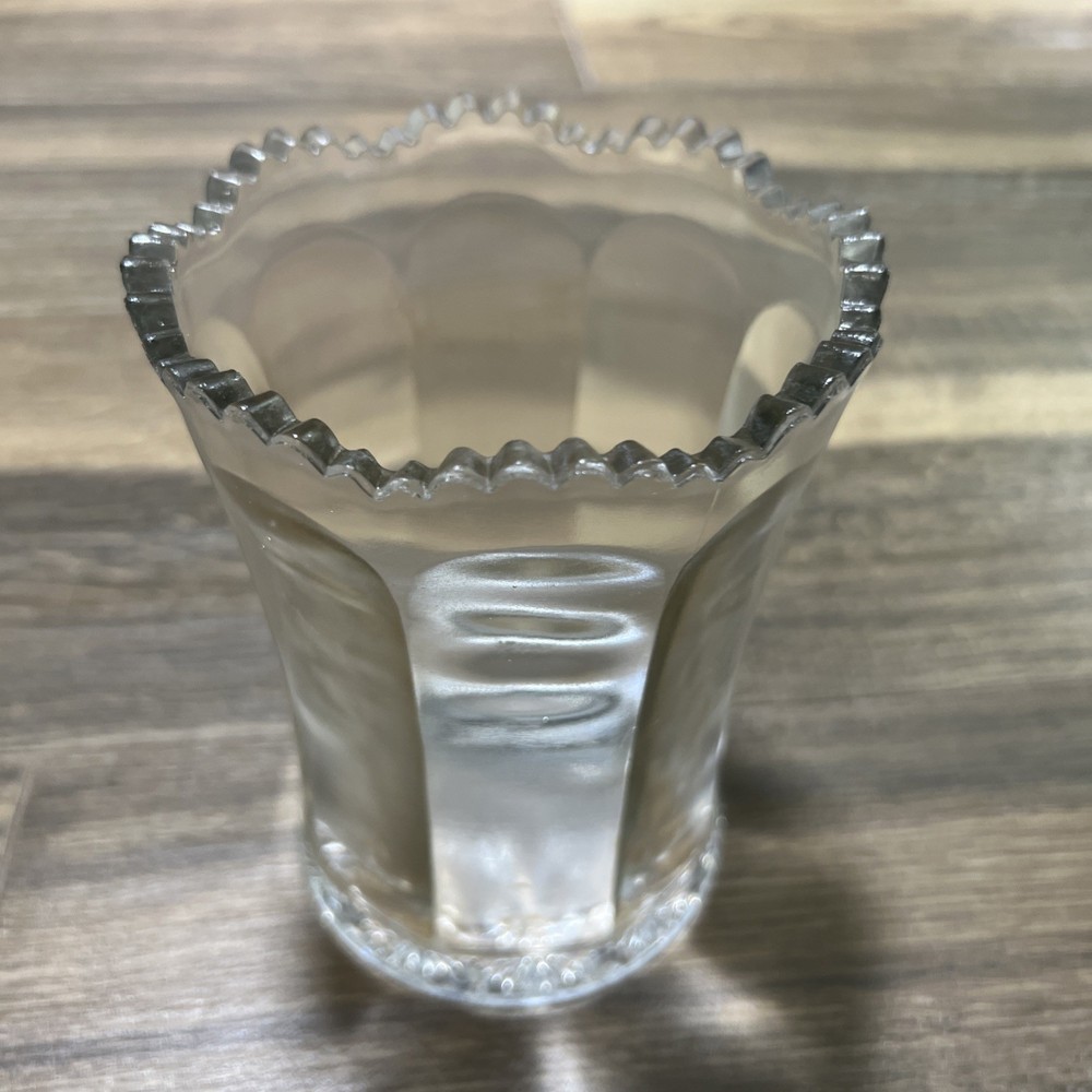 Vintage Pressed Glass Celery Vase 5’ 5” Spooner