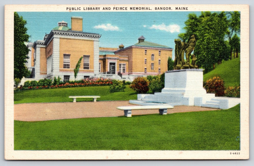 Linen~Pierce Memorial @ Public Library Bangor Maine~Vintage Postcard