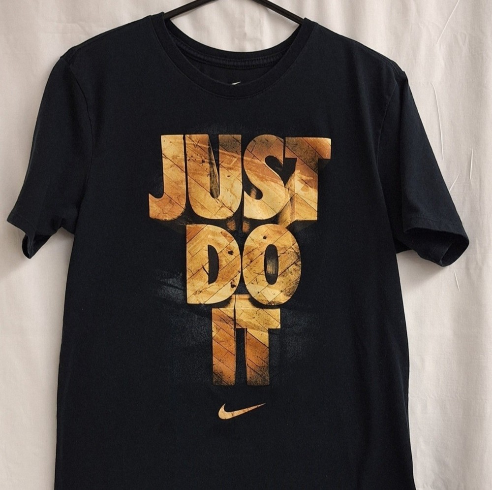 Nike Dri-FIT Just Do It Graphic T-Shirt Men's Size M Black Athletic Tee