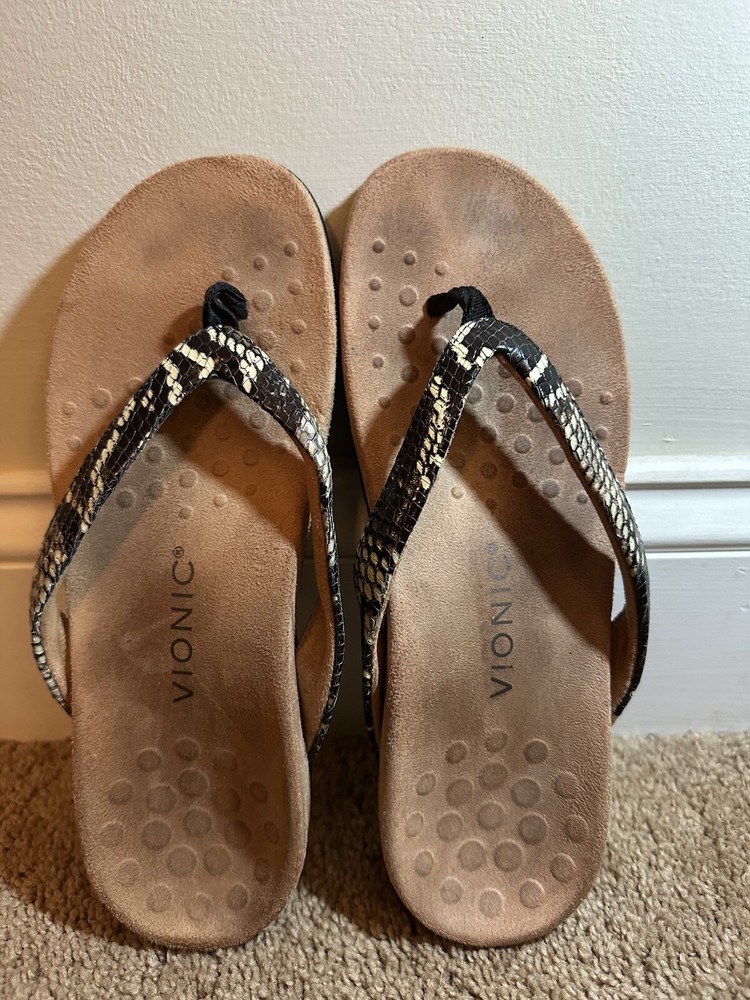 Vionic Womens Dillon Sandals Size 8 Black Snake Print