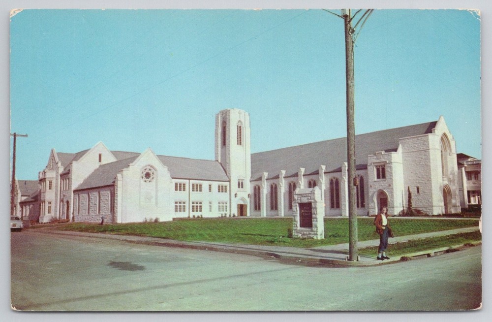 Seguin, TX First Methodist Church 1950s Dextone Postcard