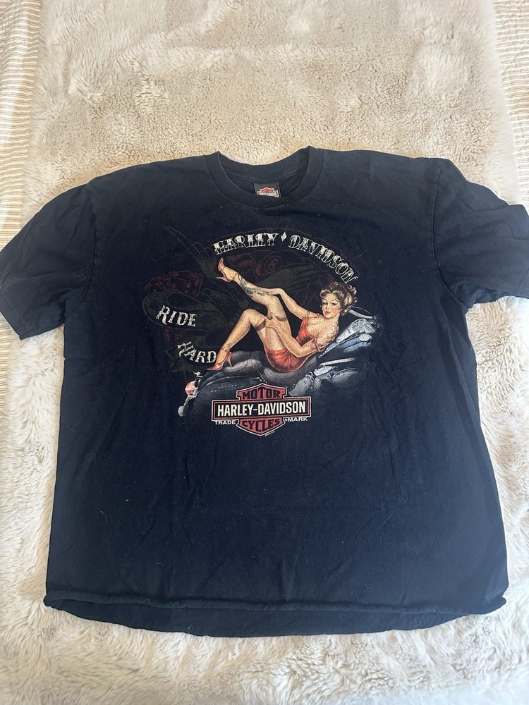Vintage Harley-Davidson pin-up graphic tee, black Size XL