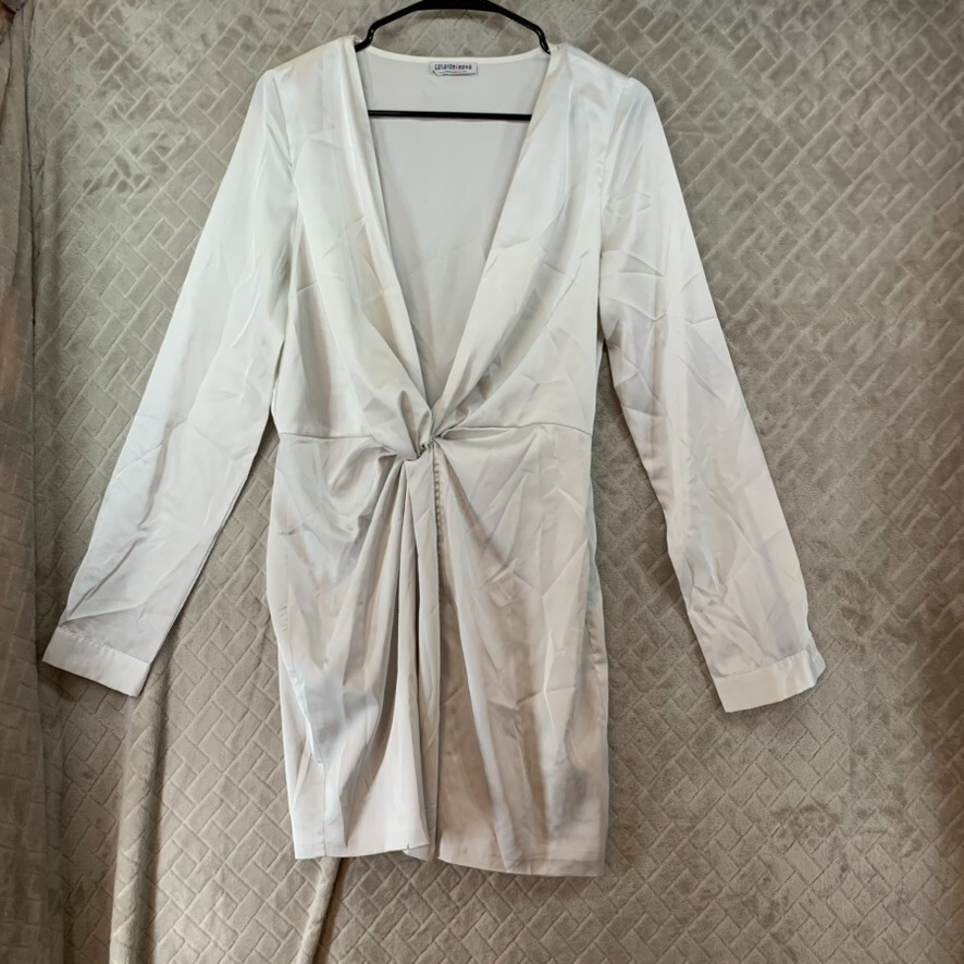 Fashion Nova Mini Dress Womens M White Silky Satin Long Sleeve Plunging Neckline