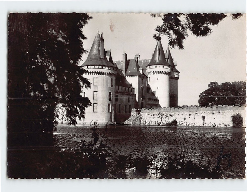 Postcard Le Château féodal Sully sur Loire France