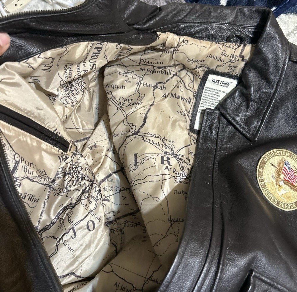 Vintage 90s Planet Hollywood Leather Reversible Bomber Flight Jacket Size: Large
