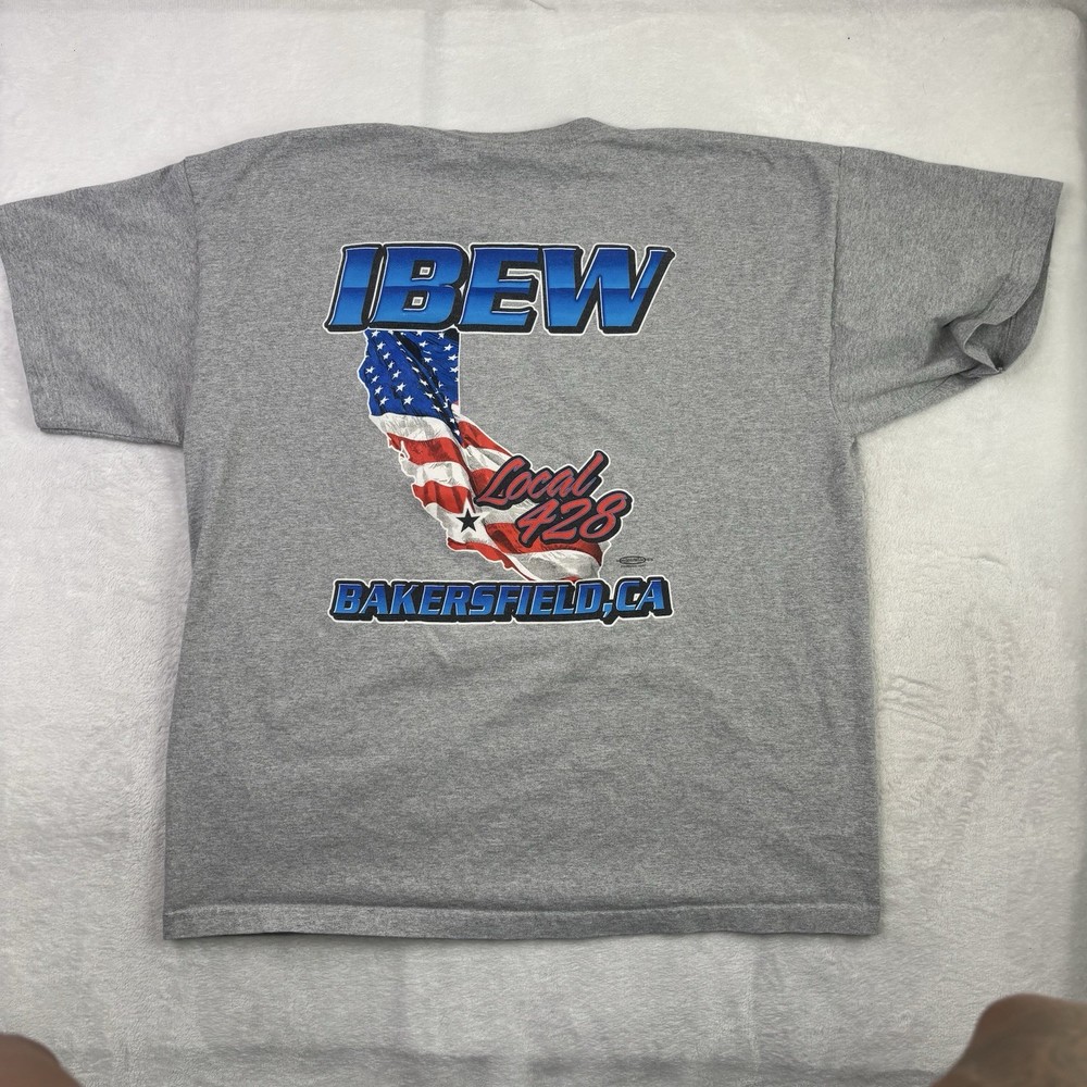 Union Made Local 428 IBEW Bakersfield Grey Short Sleeve Graphic Shirt Men's 2XL