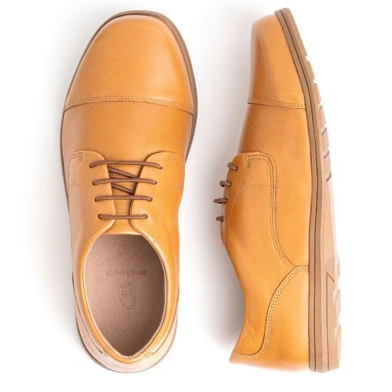Brenston: Barefoot Dress Shoe Light Brown - Non-Slip Excellent Conditions