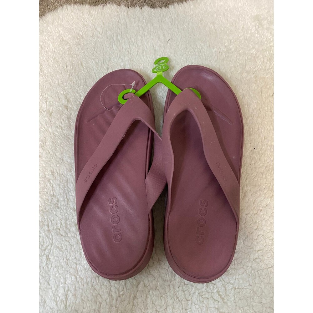 New Crocs Platform Flip Flops Size 8