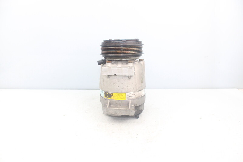 1135320 compresor del aire acondicionado RENAULT LAGUNA II BG0 2001 1563131