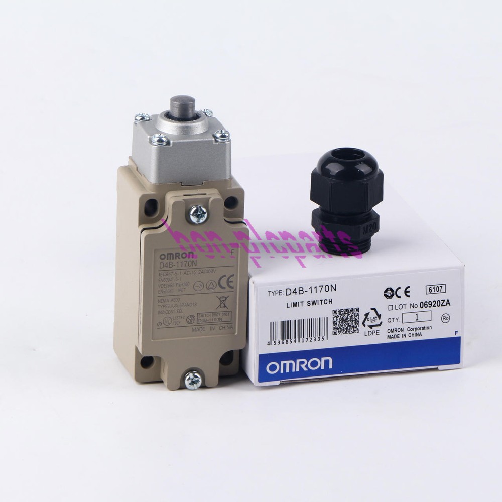 1PCS New Omron D4B-1170N Limit Switch
