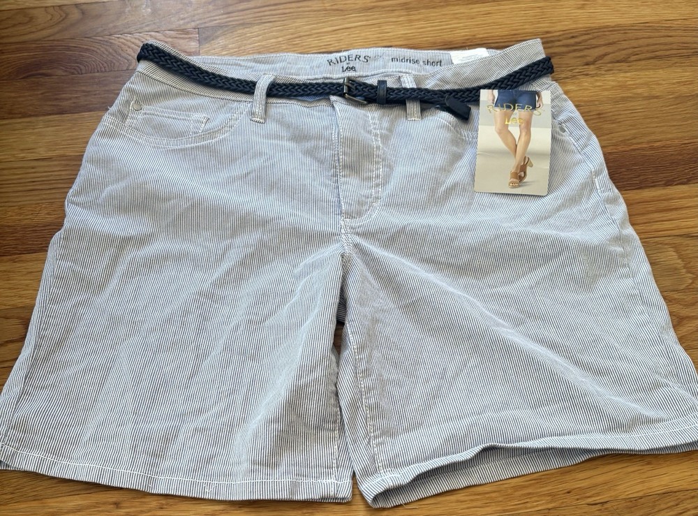 NWT LEE RIDERS Blue White Stripe Denim Cotton Shorts Women’s Size 12