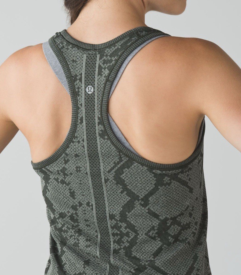 Lululemon Swiftly Tech Tank Top sz 4 - Heathered Green Snakeskin shirt racerback