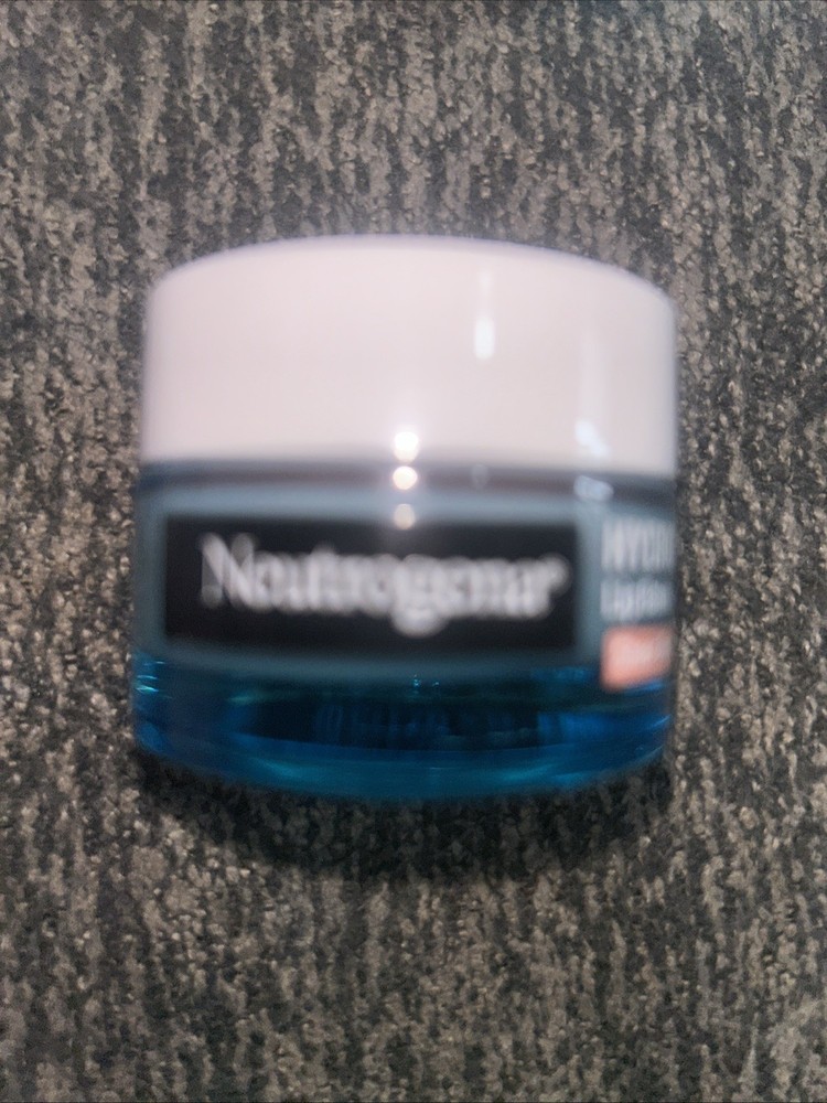 Neutrogena Hydro Boost Hyaluronic Acid Lip Balm Sheer Berry New In Box 0.5 Oz-image