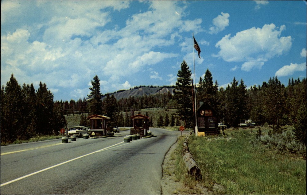 Buffalo Fork Entrance Grand Teton National Park Wyoming ~ 1970s postcard
