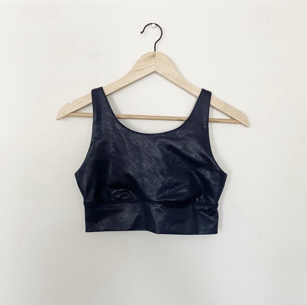 Offline by Aerie Navy Blue Hugger Crackle Long Line Sports Bra Size Small