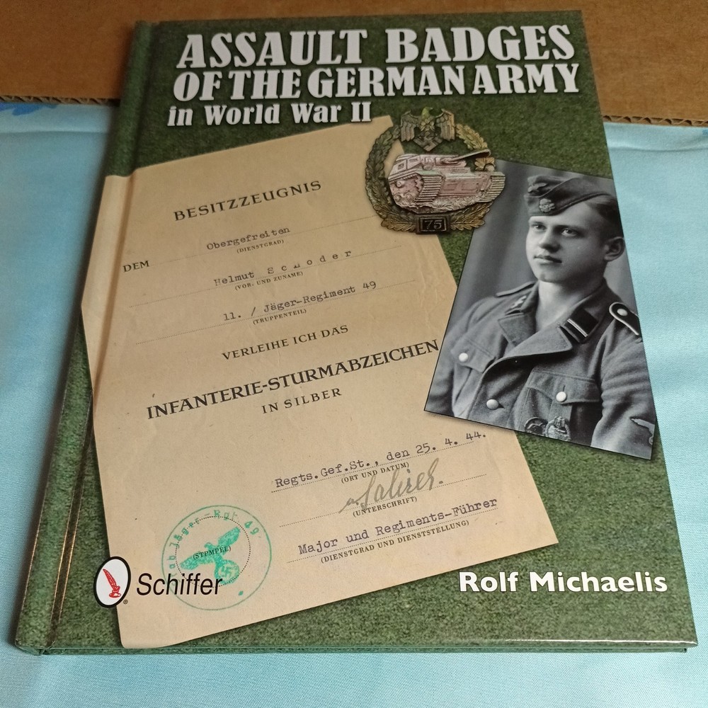 Assault Badges of the Wehrmacht in World War II by Rolf Michaelis (2012,...