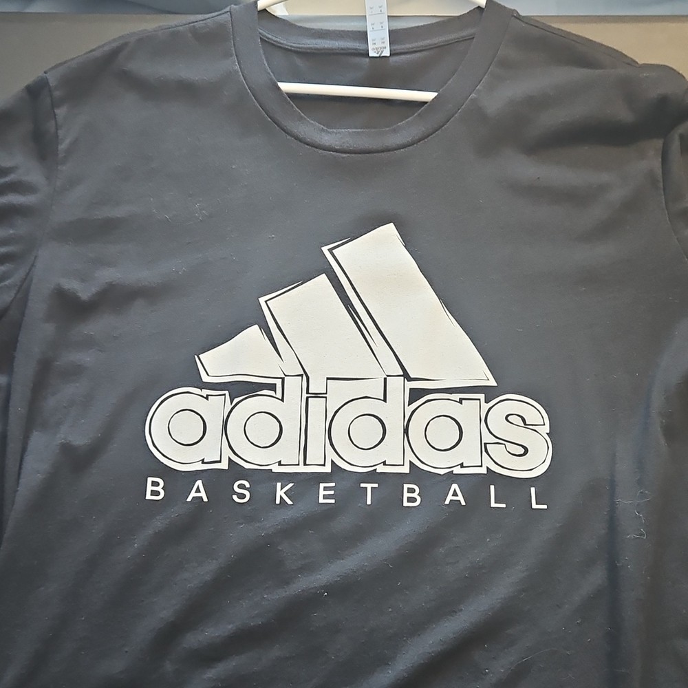 adidas Basketball Black Men's Graphic Logo T-Shirt Cotton 2XL Short Sleeve